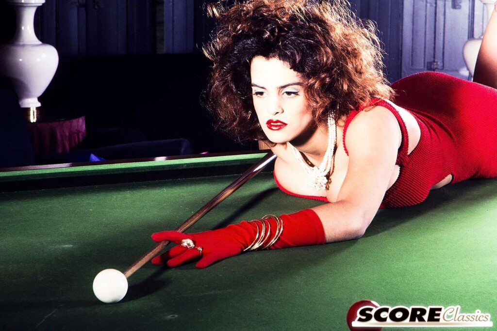 Hot slut Nilli Willis plays pool with her big tits. Big naturel hanging boobs. Bikini busty sexiest woman. Nilli Willis fetish. Solo woman masturbation. Diary milf porn.